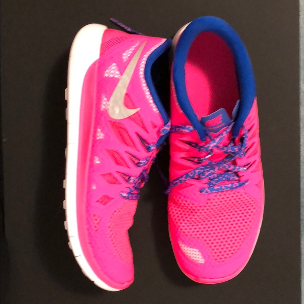 Nike New Bright neon pink sneakers